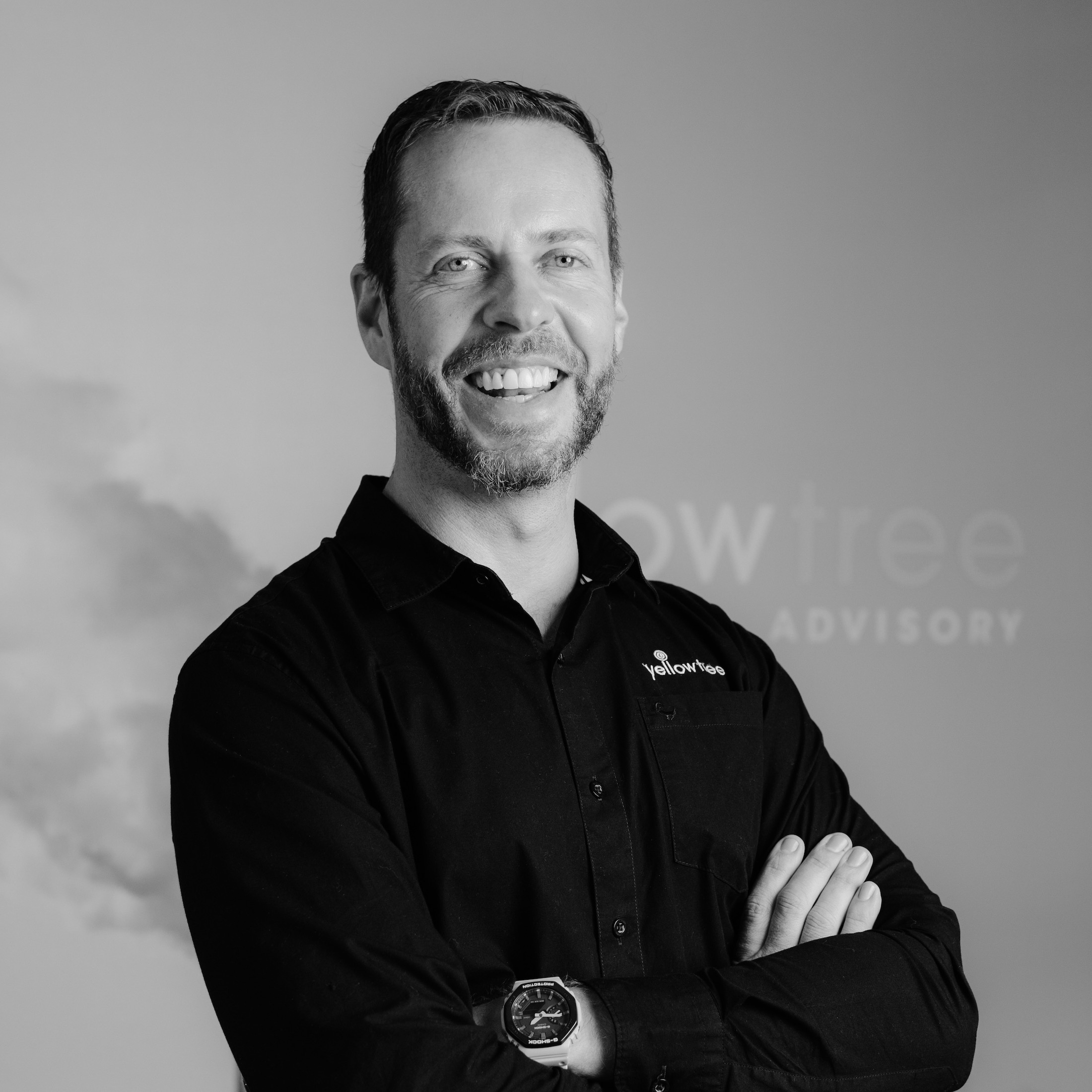 50_YellowTreeStaff_bw